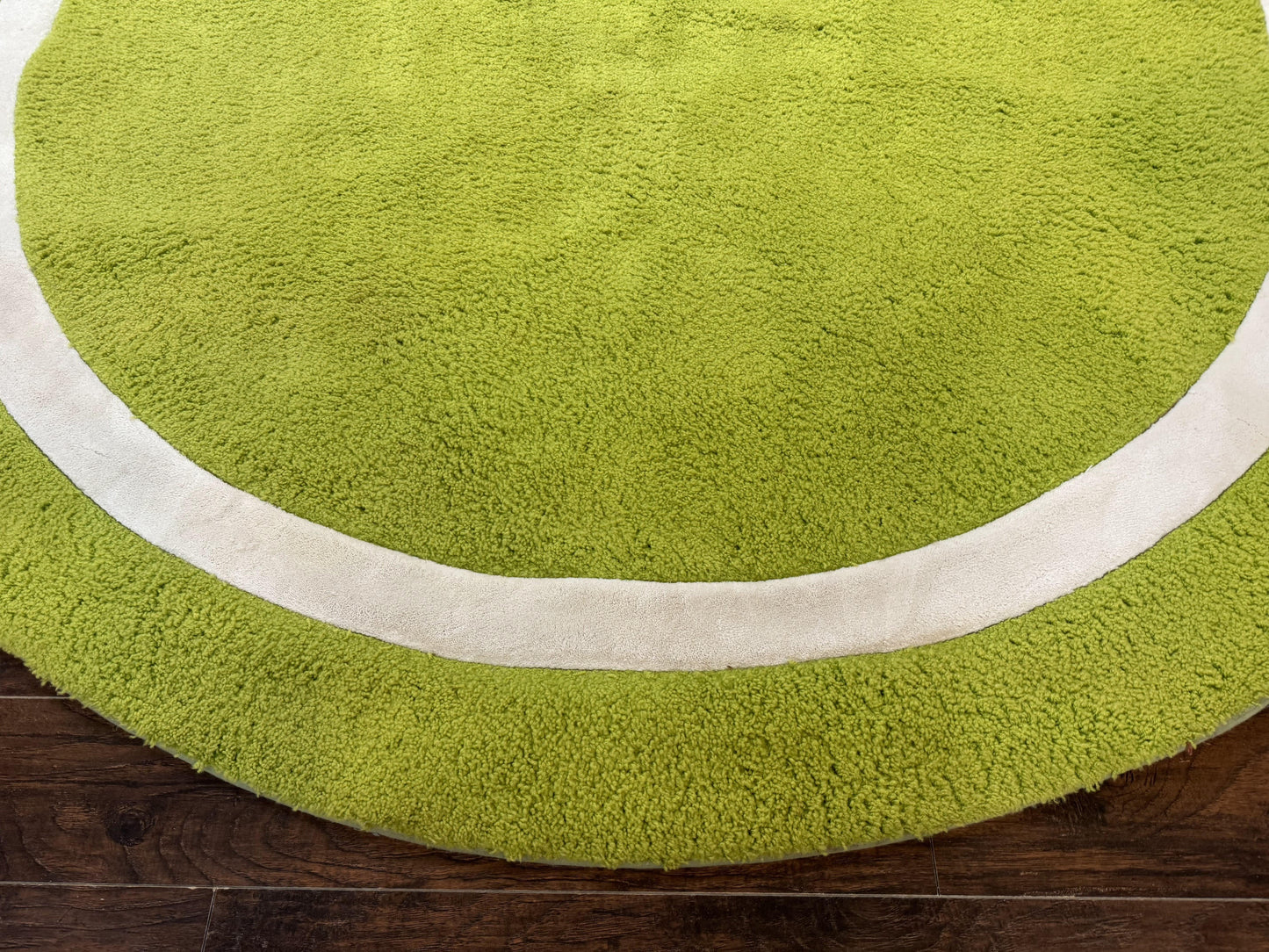 Vintage Lime Green Round Wool Rug 9x9 Hand Tufted Open Field