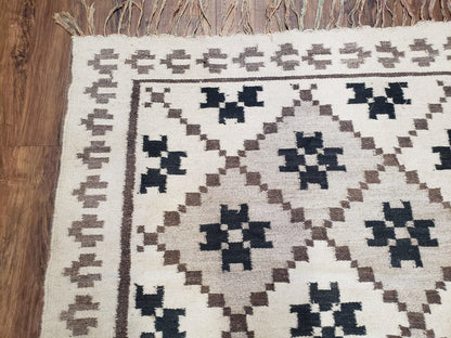 Semi Antique South American Handwoven Wool Kilim Rug 4x8 Runner Diamond Panel