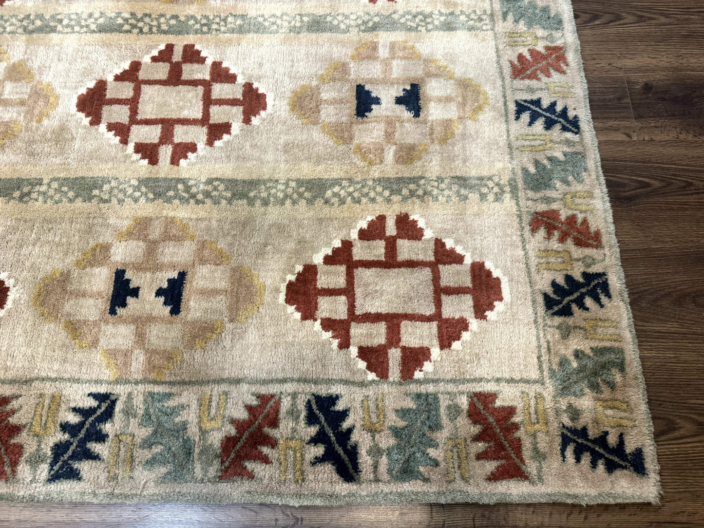 Geometric Design Area Rug 5x8, Beige and Rust Red