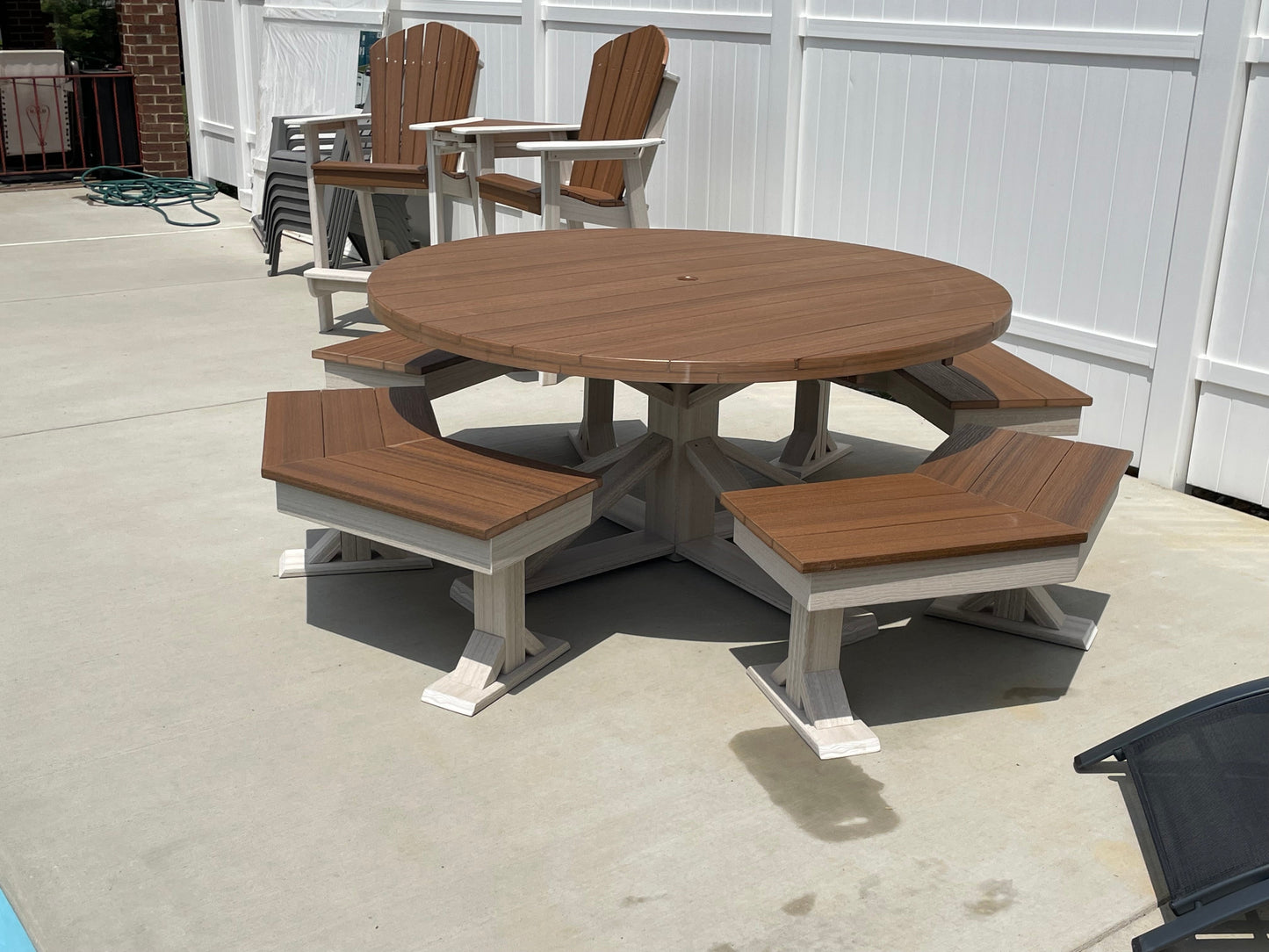Round Outdoor Dining Table Poly Patio Furniture For Outdoor Use