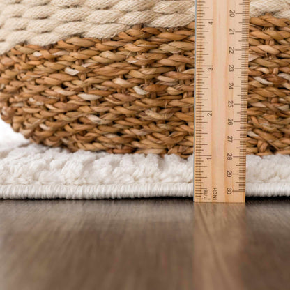 Striped Riad Rug with Tassels - Black and White Design