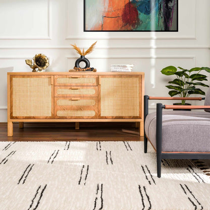 Striped Riad Rug with Tassels - Black and White Design