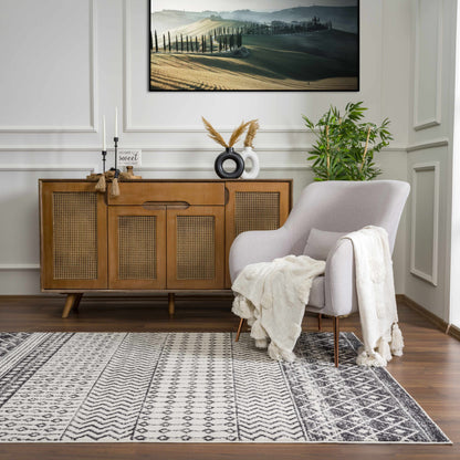 Moroccan Constantin Rug - Elegant Handcrafted Design for Cozy Spaces