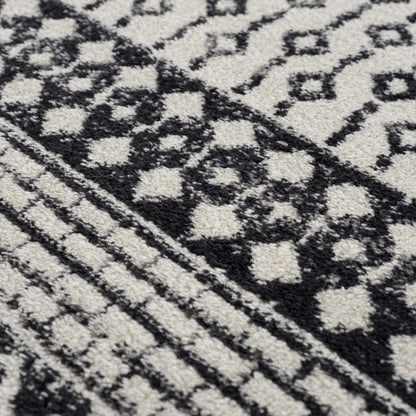 Moroccan Constantin Rug - Elegant Handcrafted Design for Cozy Spaces