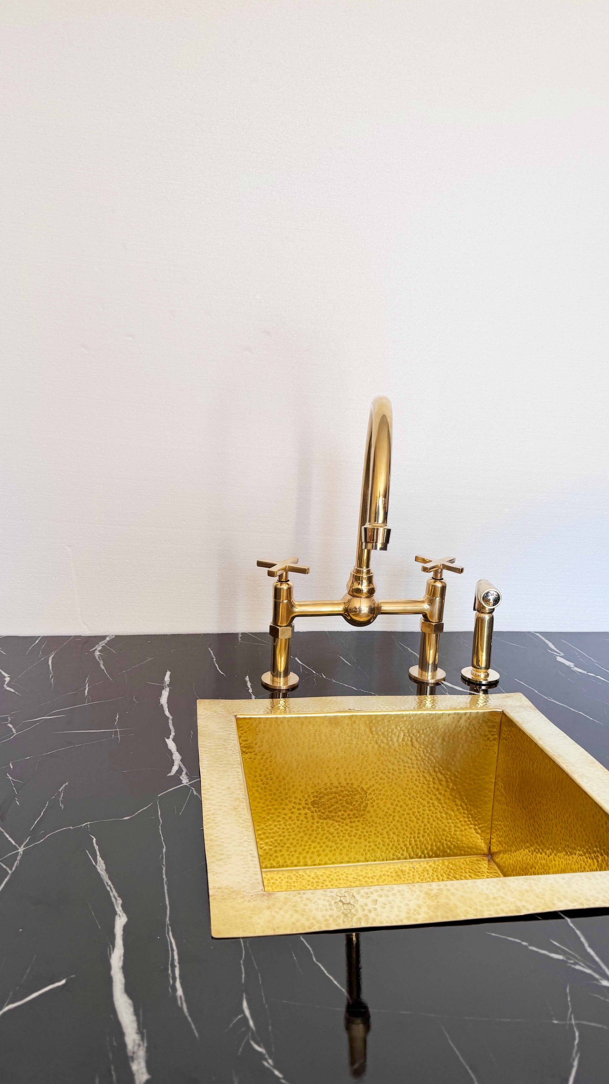Unlacquered Brass  Dual Handle Center Ball Bridge