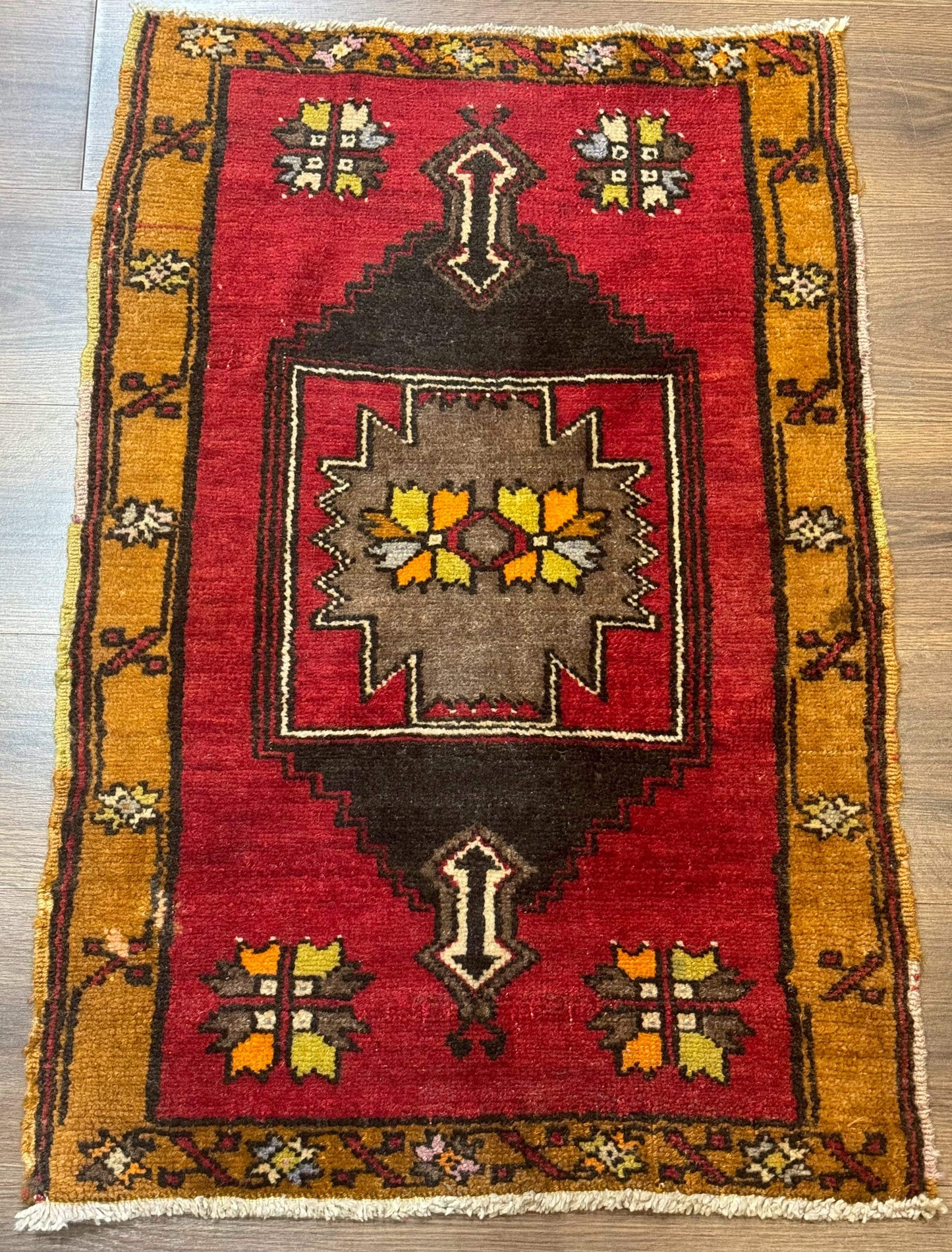 Turkish Yastik Rug 2x3 Geometric Medallion Hand Knotted Wool Red