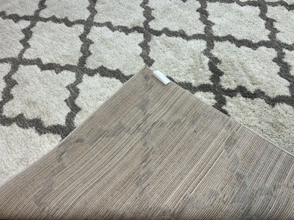Modern Shag Rug Ivory and Gray Diamond Panel Design Room Sized Area Rug