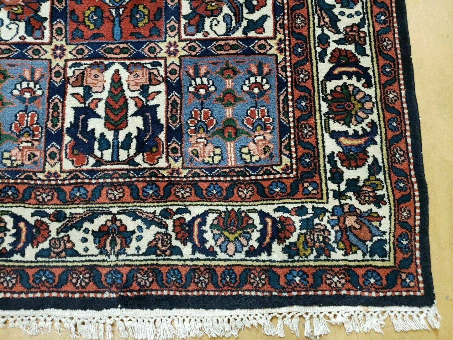 Vintage Indian Wool Rug Panel Design Handwoven With Vegetable Dyes 4x6