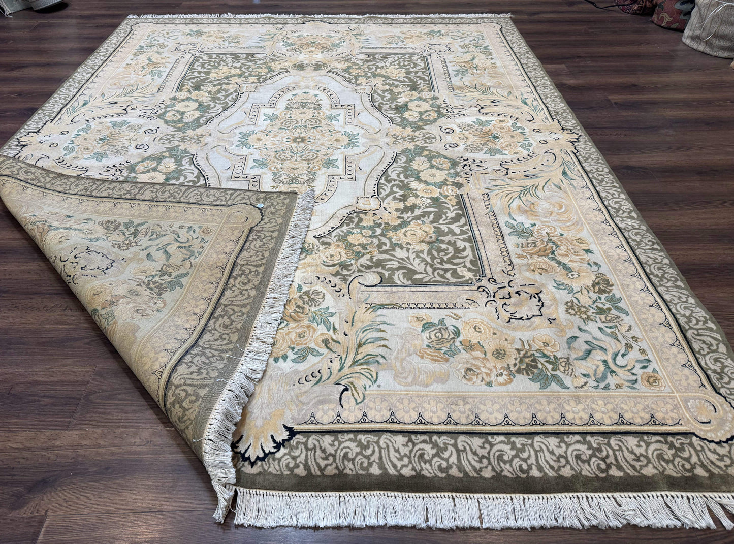 Aubusson Rug 8x10 Hand Knotted Wool Floral Savonnerie Design