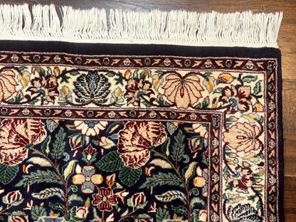 Square Pak Persian Small Rug 2.7 x 2.7, William Morris Design, Dark Green, Floral, Handmade