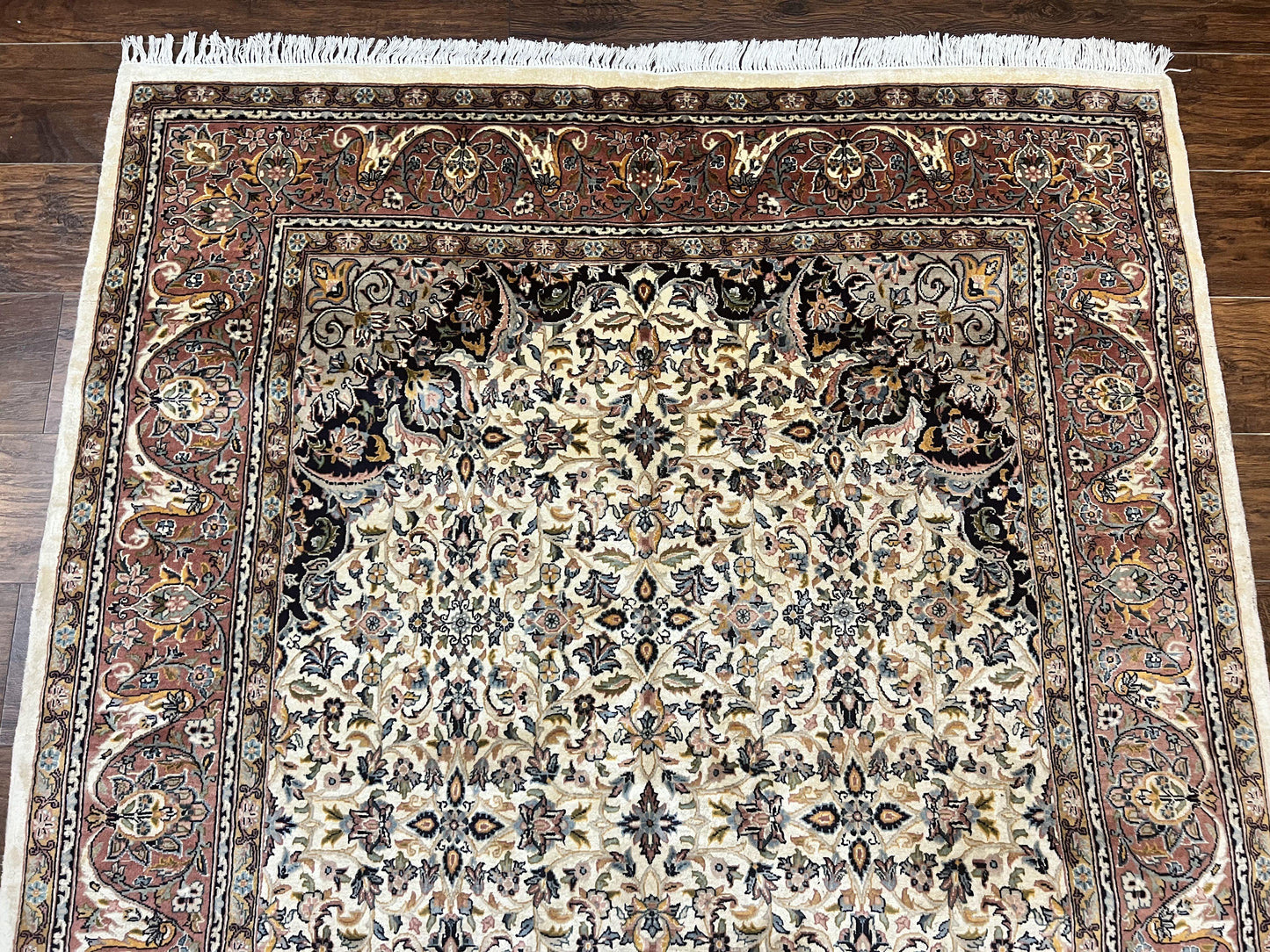 Pak Persian Rug 5x8, Handmade Wool Oriental Carpet, Vintage Rug, Floral Allover, Very Fine 320 KPSI