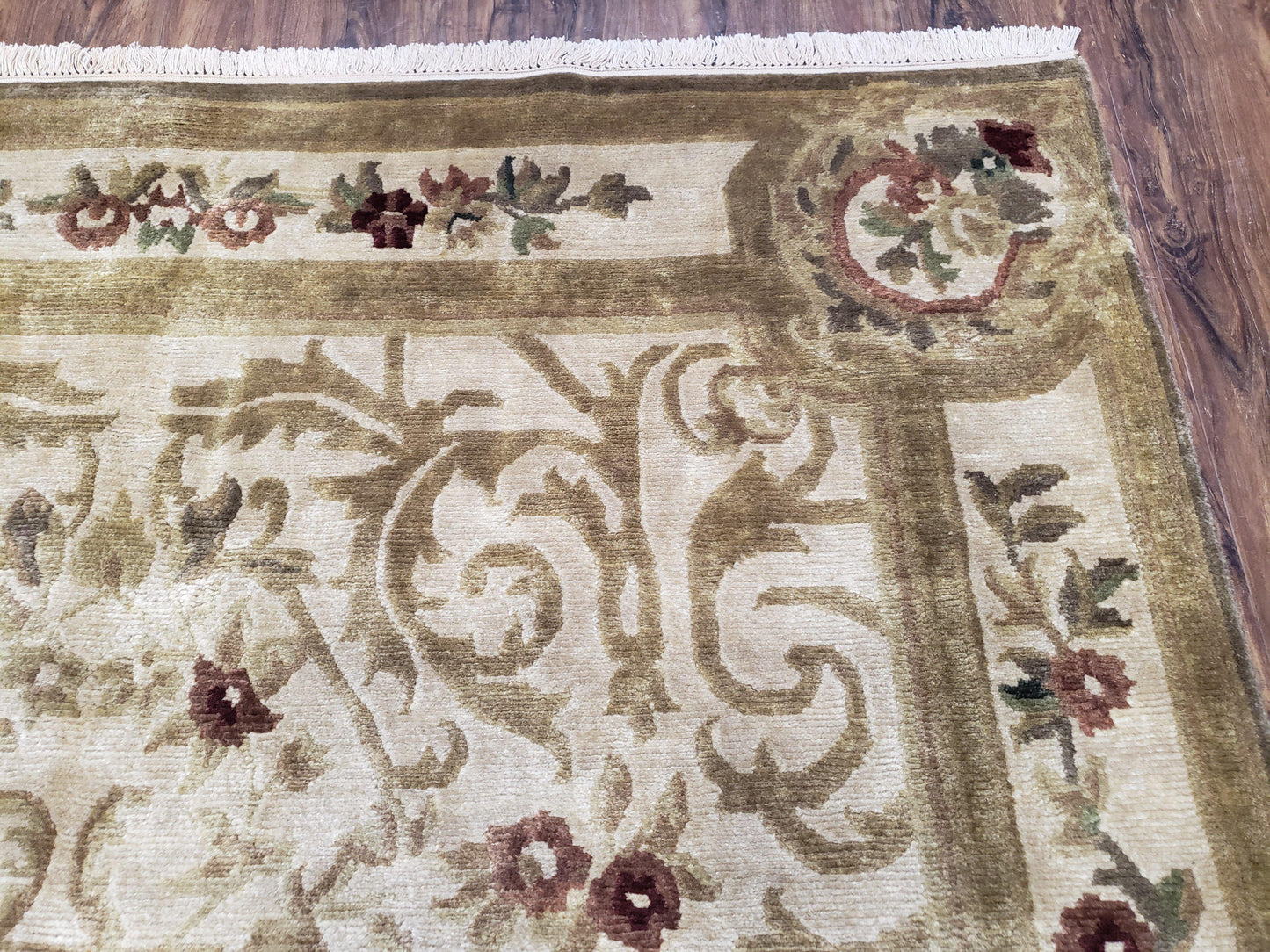 Vintage Nepali Tibetan Aubusson Rug 6x9, Wool Hand-Knotted Cream Beige Carpet, Leaves & Floral Pattern 6 x 9 Soft Area Rug Home Office Rug