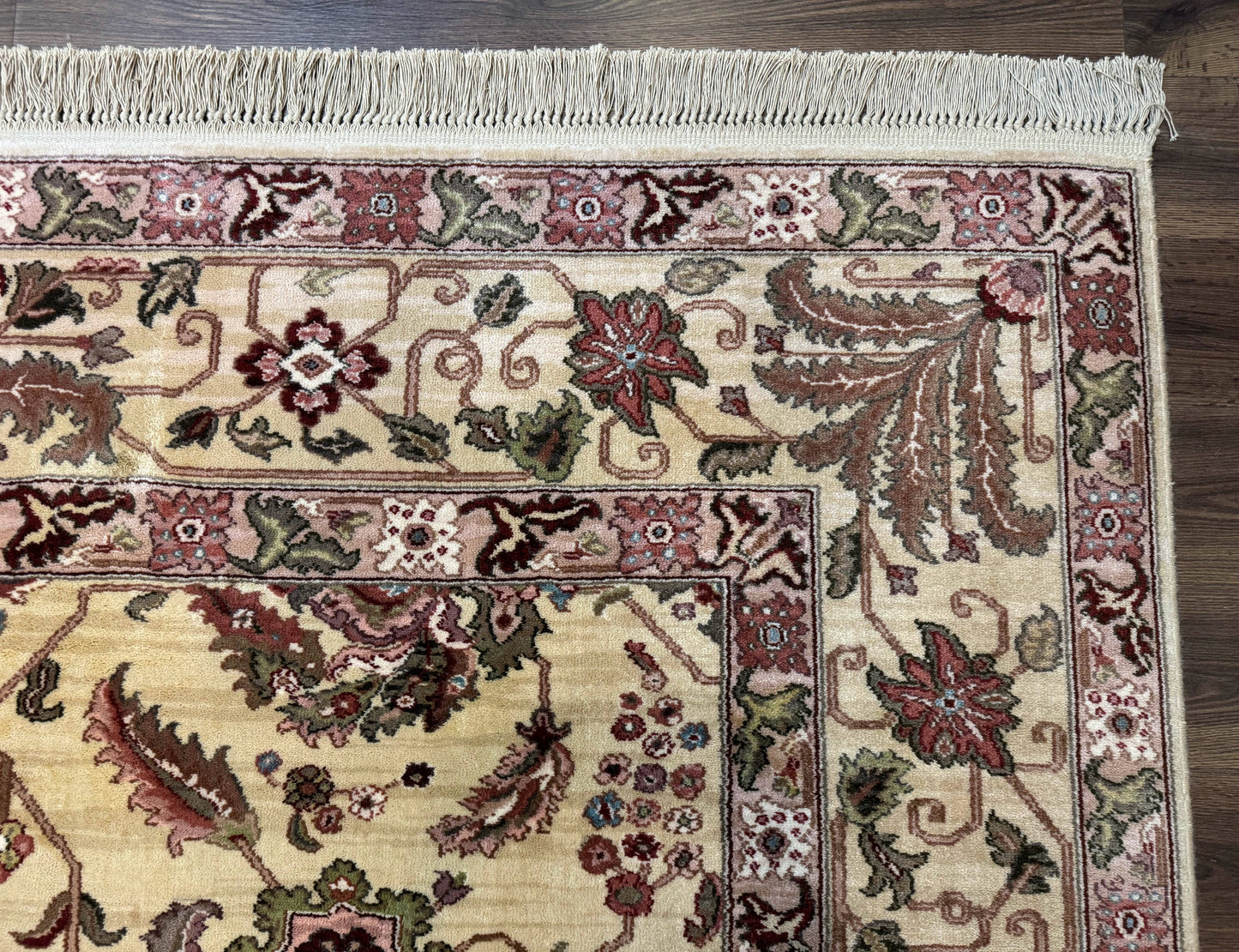 Karastan Agra Rug Wool Pile Vintage 8.8 x 10.6 Rare 700 Series Discontinued