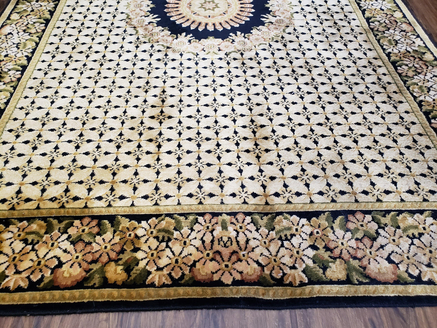 Indo Tibetan Wool Rug Handmade 6x8 Floral Border In Black Cream