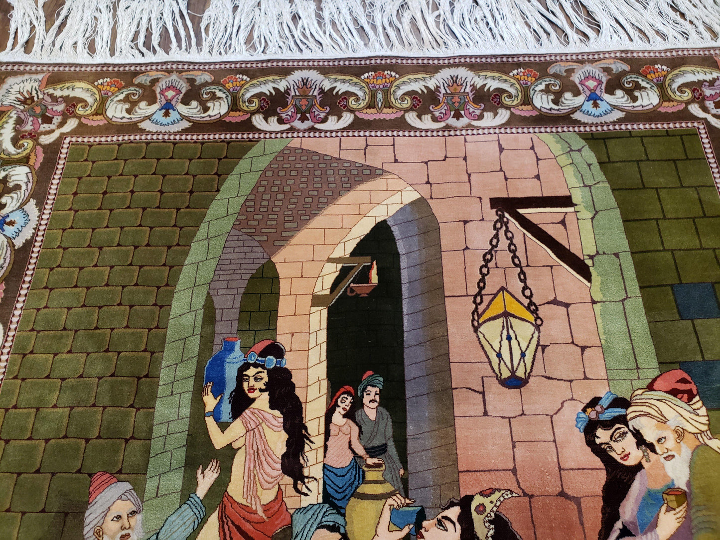 Semi Antique Persian Isfahan Pictoral Rug 4.10x6.1, Wool Handmade High Quality Decorative Carpet