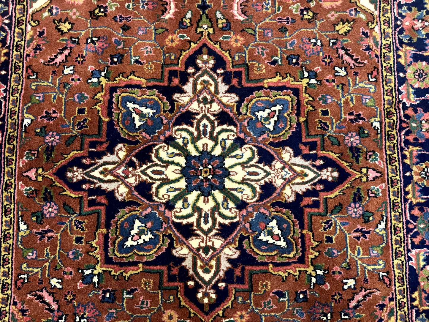 Indo Persian Heriz Rug 4x6 Handmade Wool Vintage Rust Red Navy Cream