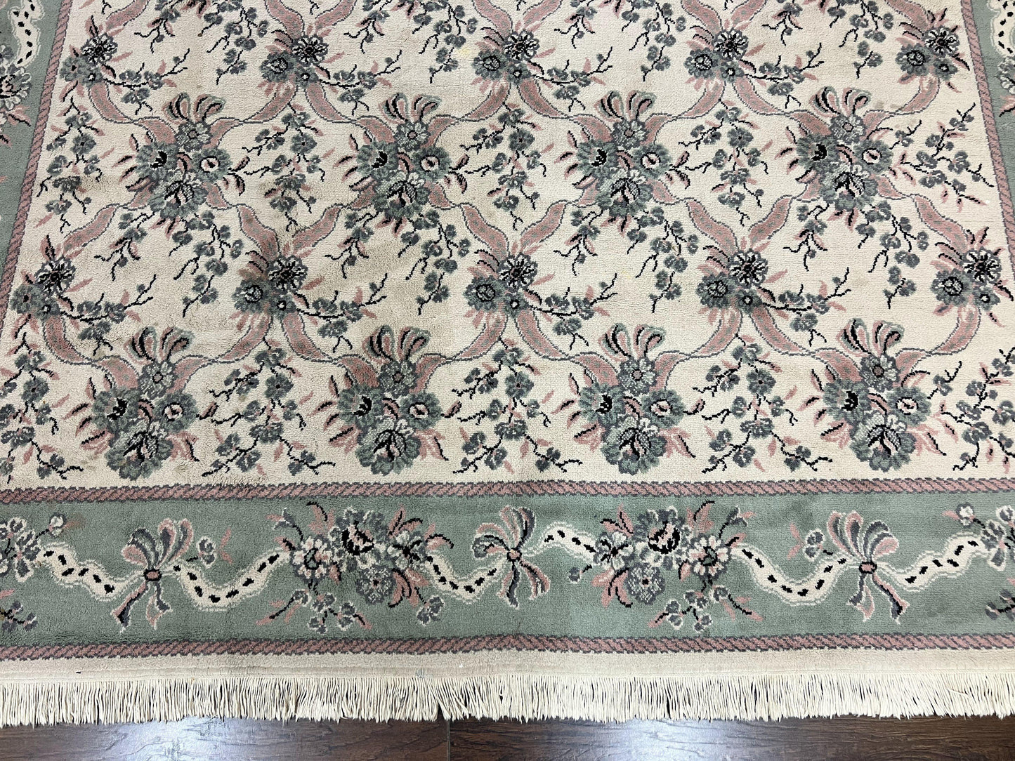 Power Loomed Wool Rug 8x11 Ivory Green Floral Belgium Crafted