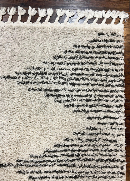 Shag Rug 5x8 Modern Moroccan Style Area Rug Off White And Black