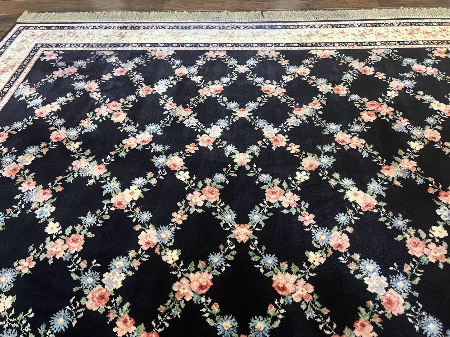 Karastan Rug 8.8 x 12, Garden of Eden #509/1270, Ebony Trellis, Vintage Discontinued Wool Pile Karastan Carpet
