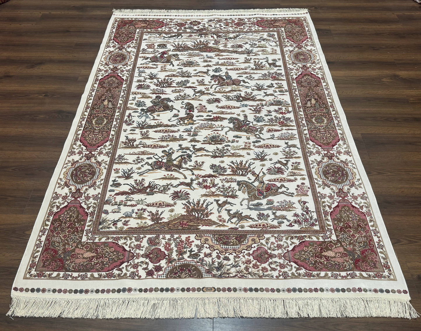 Turkish Silk Rug 5x8 Ivory Hunting Design Animal Pictorials Bamboo Silk