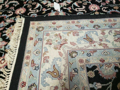 Handmade Indian Agra Wool Rug 6x9 With Vegetable Dyes Black Floral Pattern