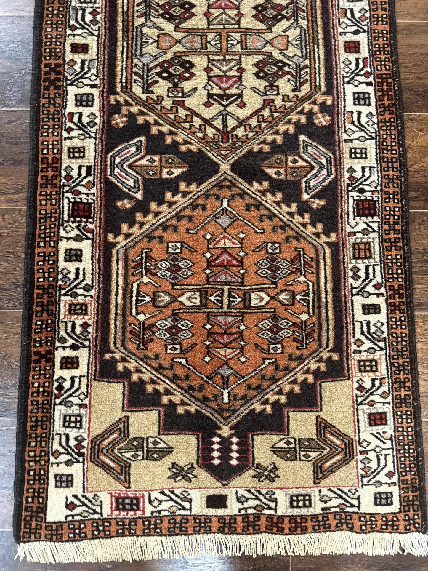 Persian Tribal Runner Rug Handmade Wool Sarab Geometric Medallions