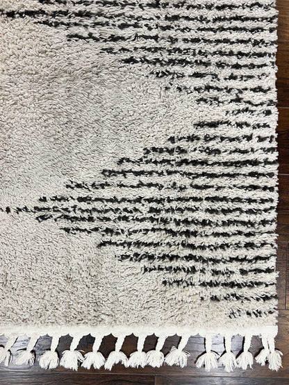 Shag Rug 5x8 Modern Moroccan Style Area Rug Off White And Black