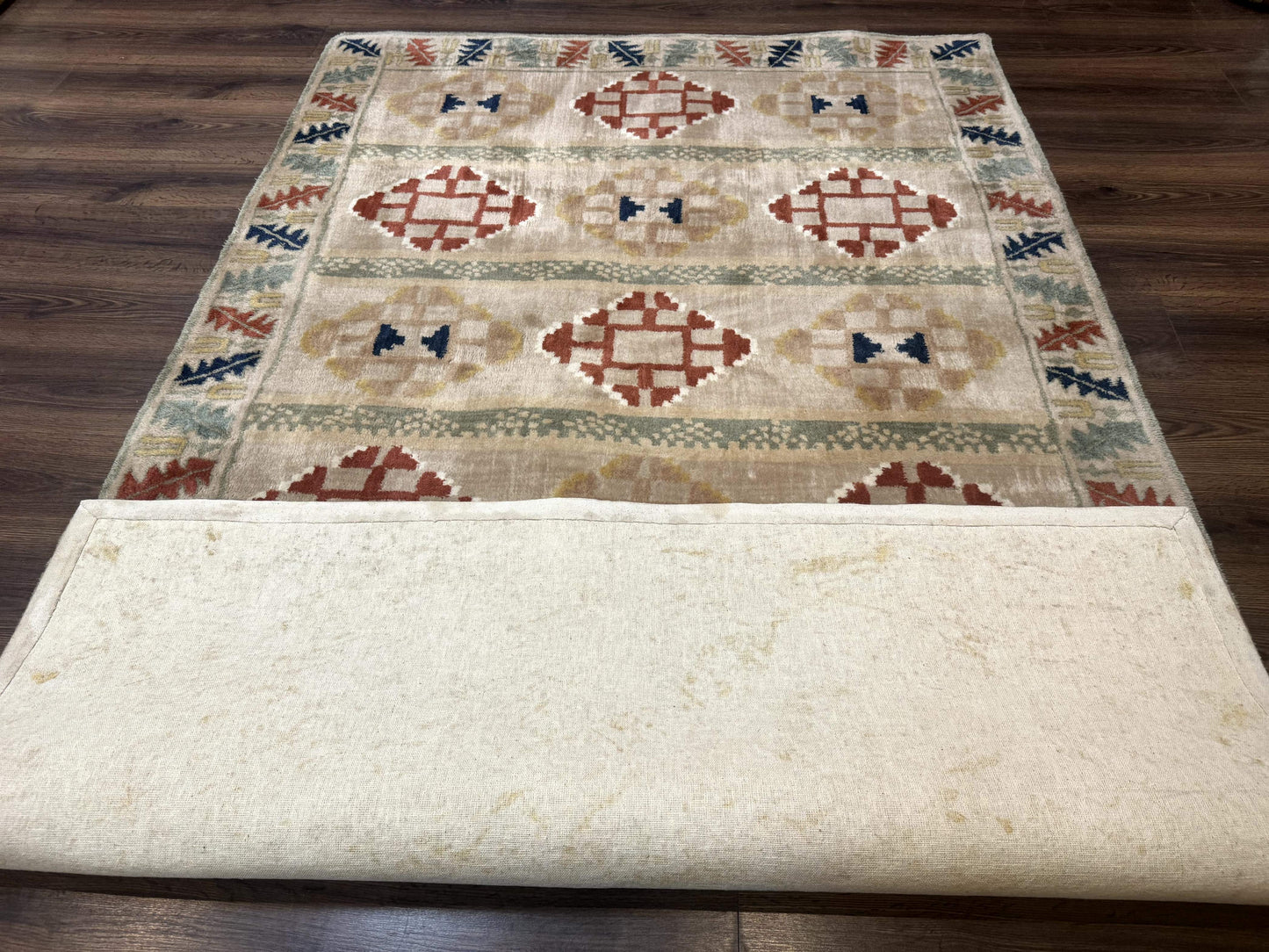 Geometric Design Area Rug 5x8, Beige and Rust Red