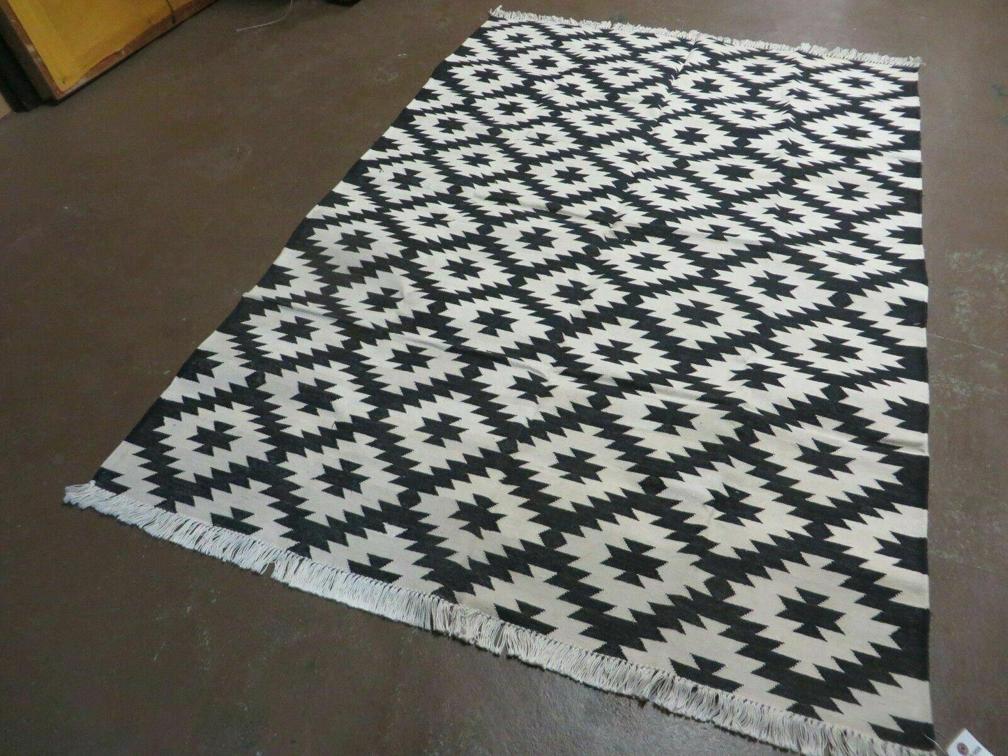 Hand Woven Wool Rug 4 Ft By 6 Ft Kilim Dhurrie Modern Oriental Area Rug Reversible