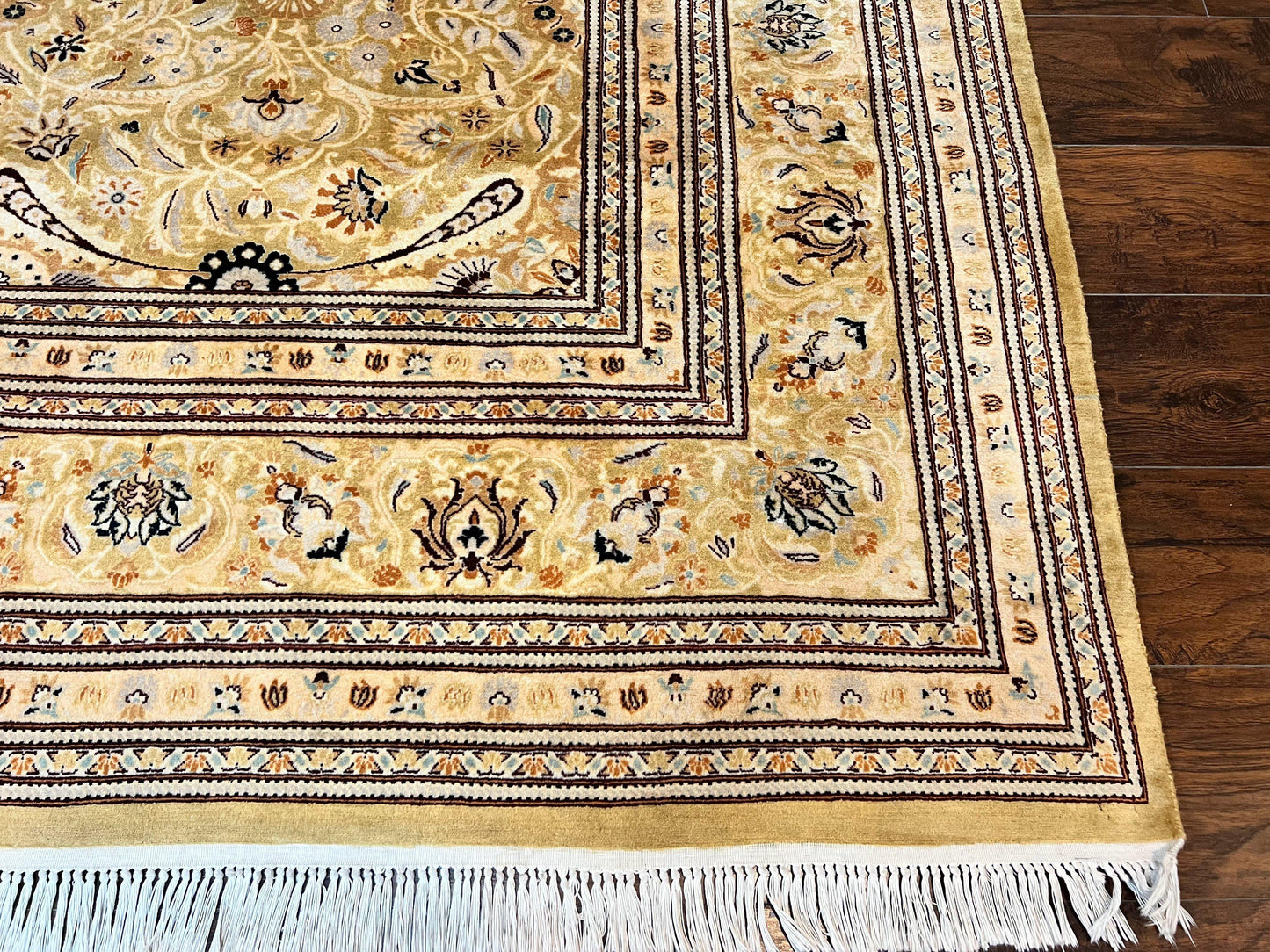 Persian Rug Hand Knotted Wool 8x10 Vintage Safavieh Gold Tan