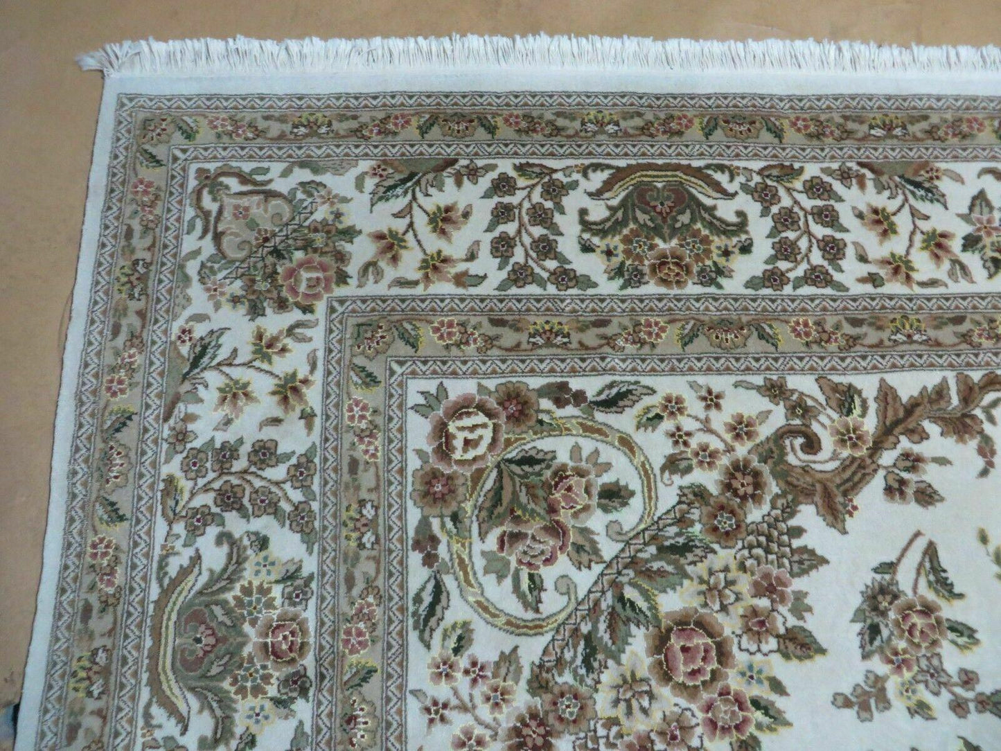 Handmade Chinese Floral Wool Silk Oriental Rug 8 By 10 Ivory Accent
