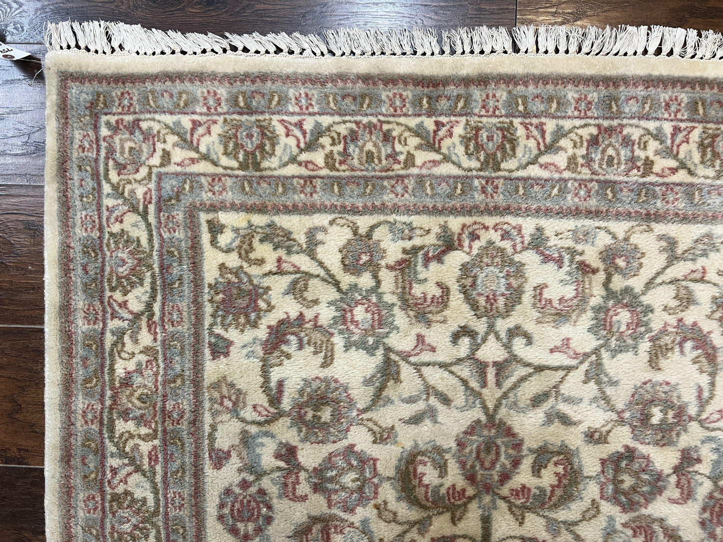 Indo Persian Rug 4x6 Vintage Handmade Wool Carpet With Floral Allover Pattern Beige