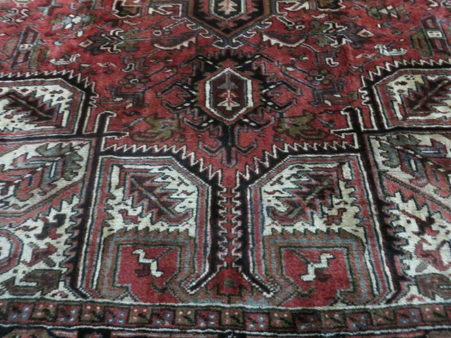 Persian Heriz Rug 8x12 Hand Knotted Wool Geometric Medallion Room Size Carpet