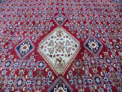 Persian Shiraz Rug Handmade Tribal Pattern