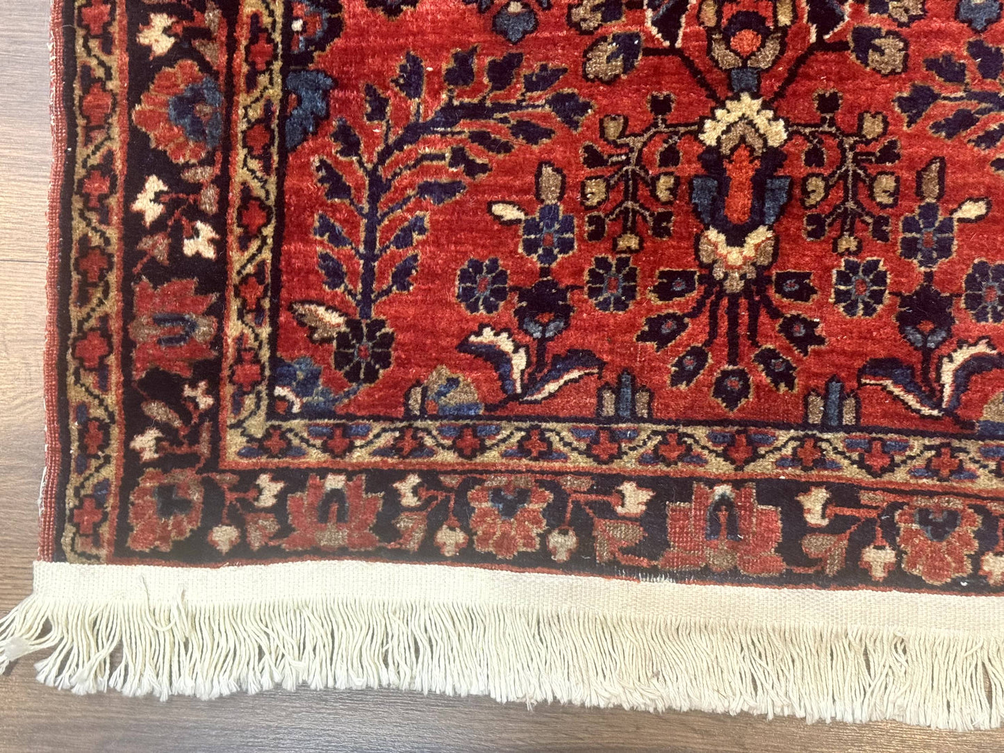 Persian Sarouk Rug Small Red Floral Antique 2 Ft 7 In By 4 Ft 9 In