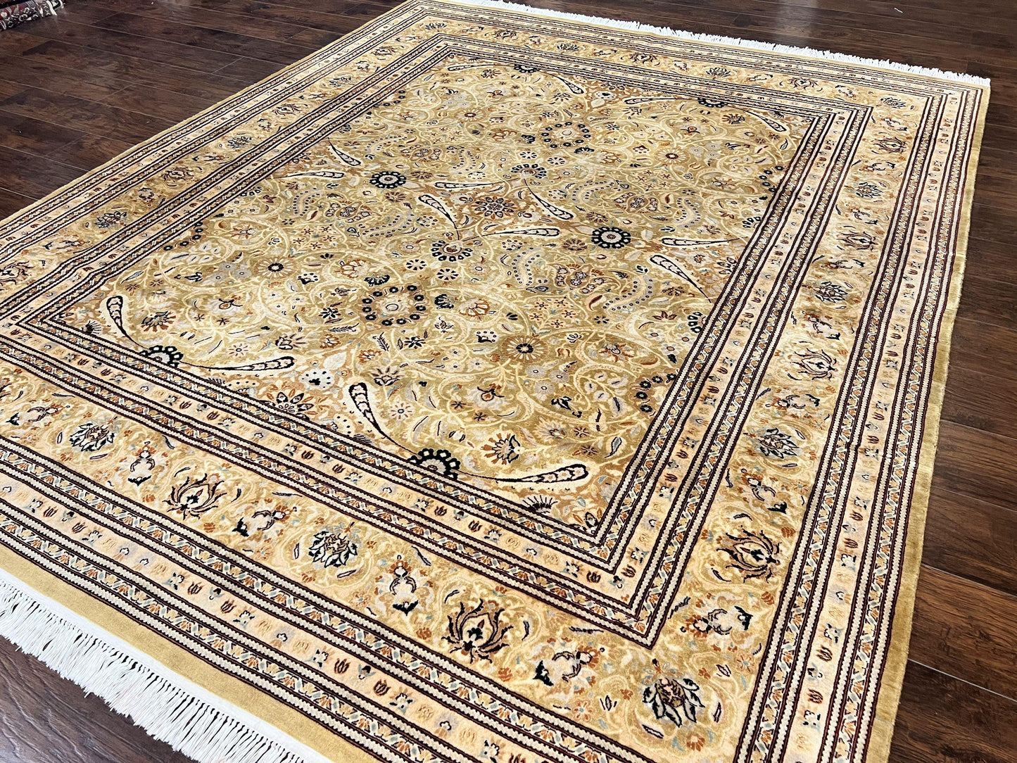 Persian Rug Hand Knotted Wool 8x10 Vintage Safavieh Gold Tan