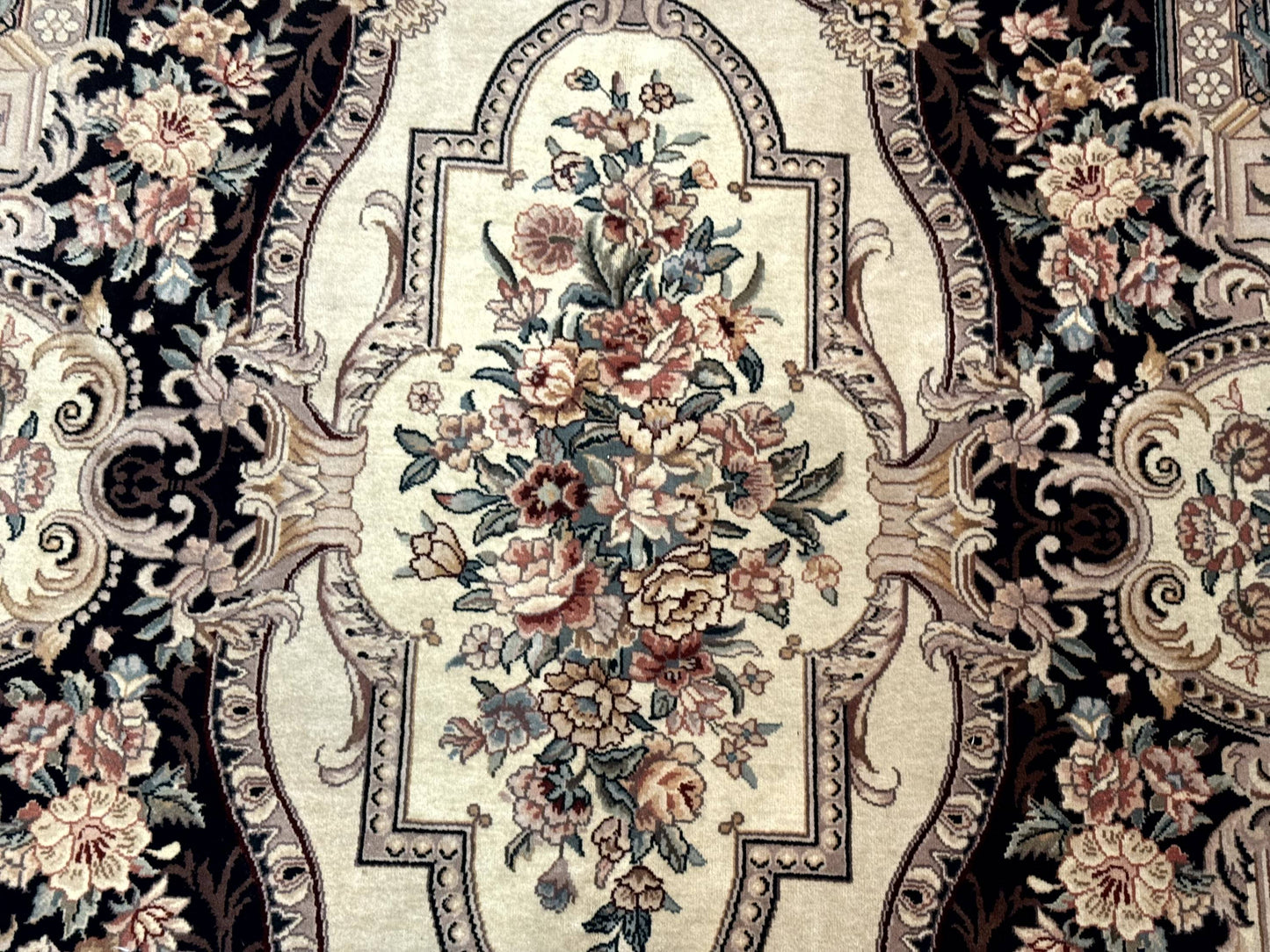 Aubusson Rug 6x9 European Design Hand Knotted Wool Fine 170 KPSI Elegant Carpet