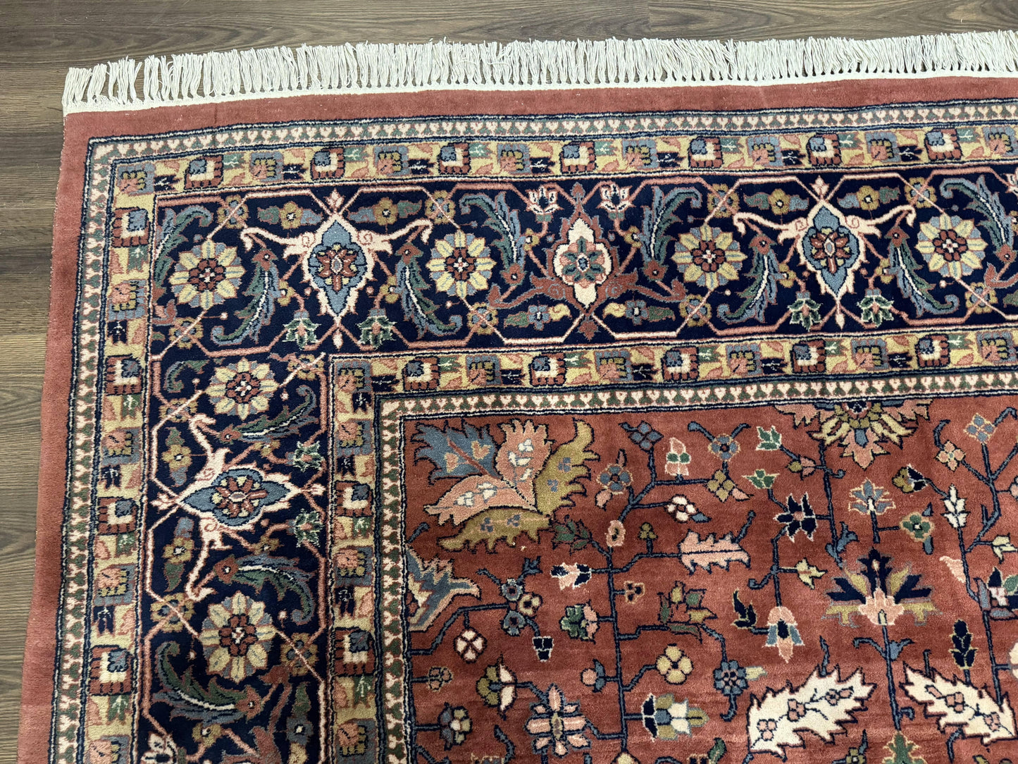 Indo Persian Heriz Rug 10x15 Handmade Wool With Allover Pattern And Vintage Charm