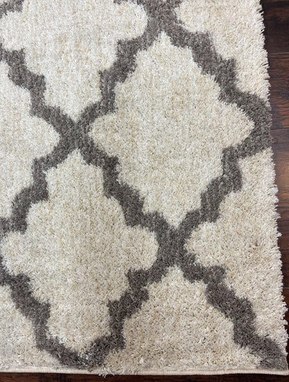 Modern Shag Rug Ivory and Gray Diamond Panel Design Room Sized Area Rug