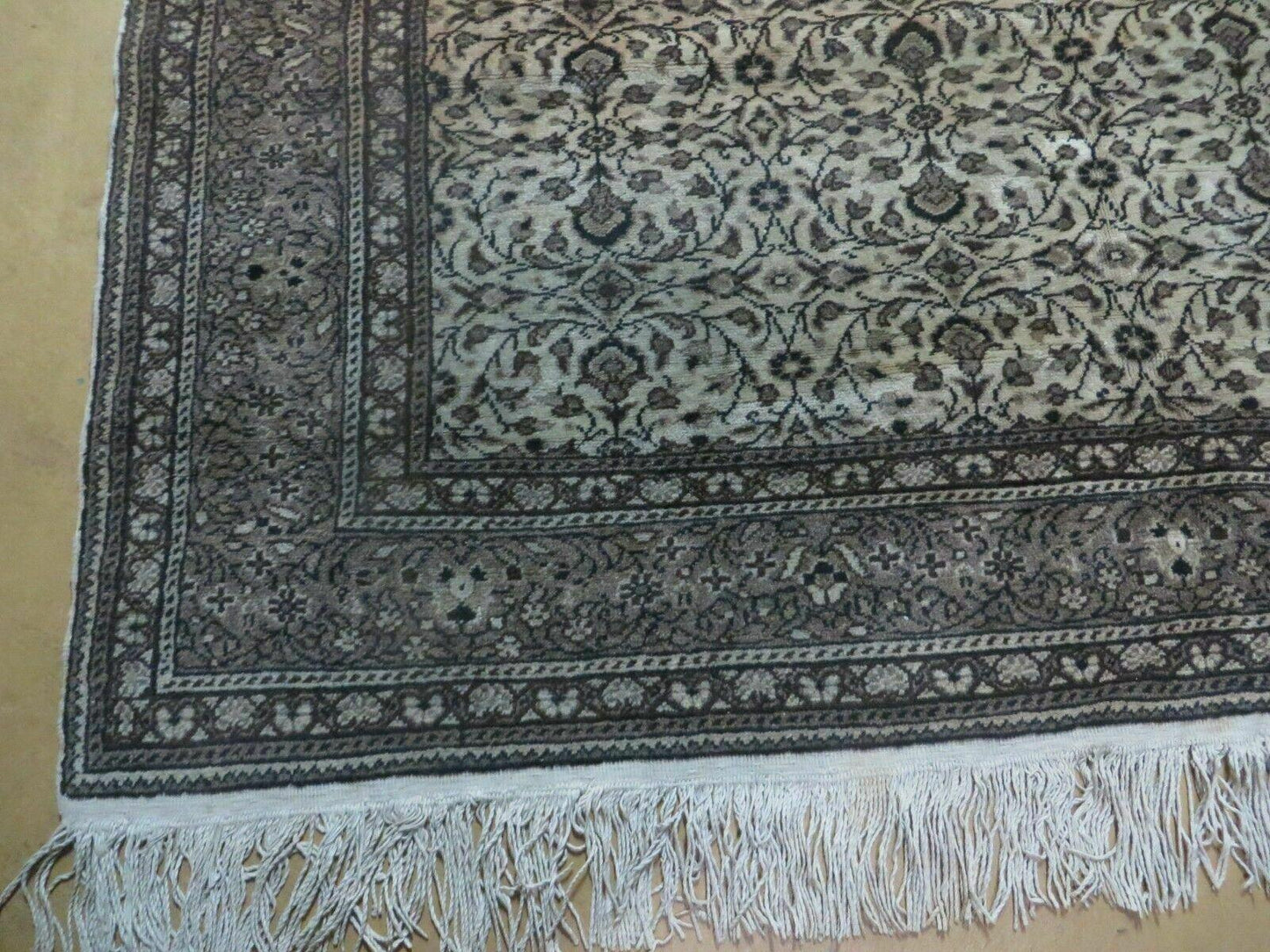 Vintage Turkish Hereke Rug Wool on Cotton 58 x 85 Floral Full Pile