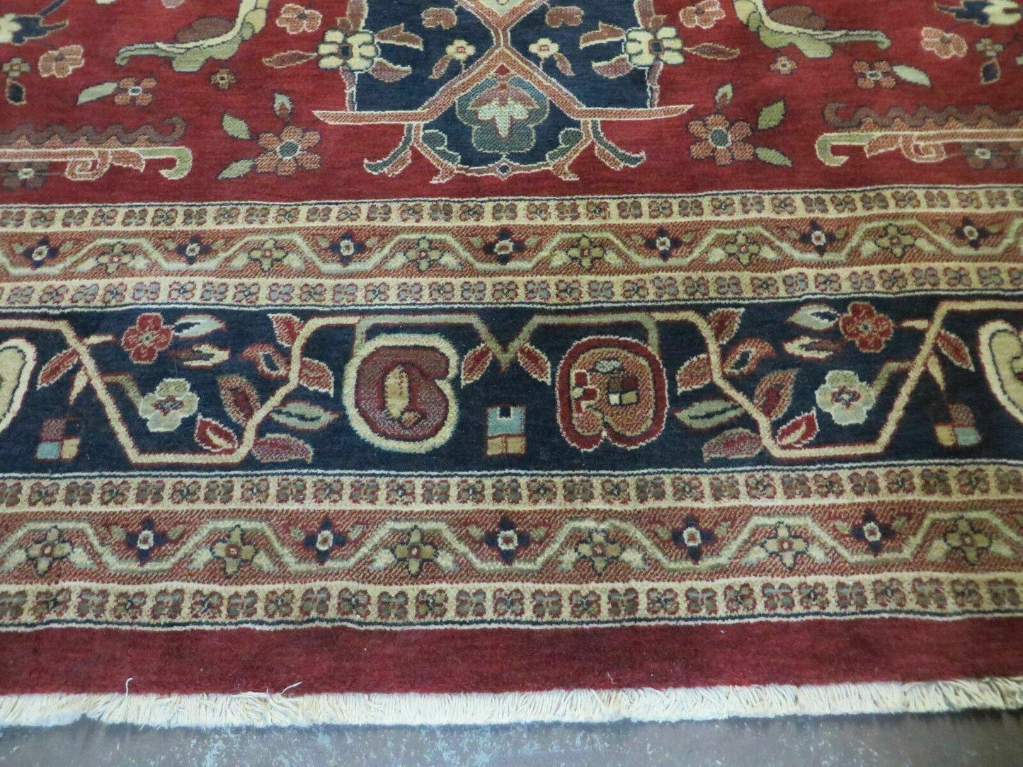 Couristan European Wool Rug Belgium 8 By 11 Foot 7 Inch Vintage Power Loomed Forbes Collection