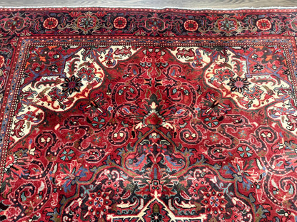 Persian Heriz Rug 7x10 Vintage Wool Carpet Red Navy Geometric Medallion