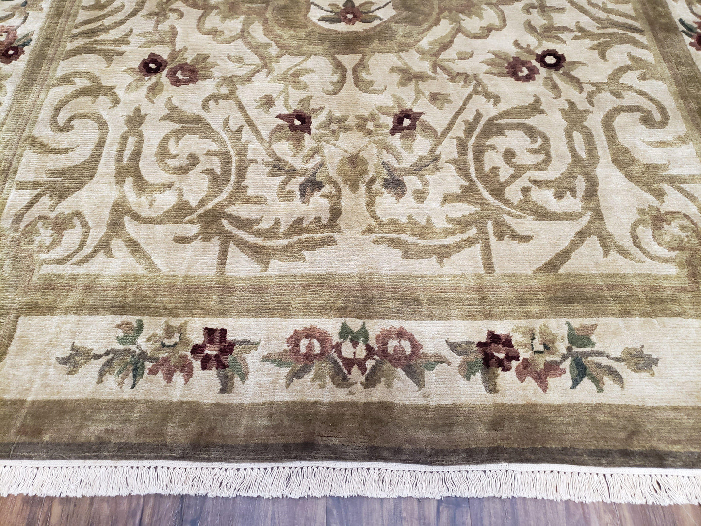 Vintage Nepali Tibetan Aubusson Rug 6x9, Wool Hand-Knotted Cream Beige Carpet, Leaves & Floral Pattern 6 x 9 Soft Area Rug Home Office Rug