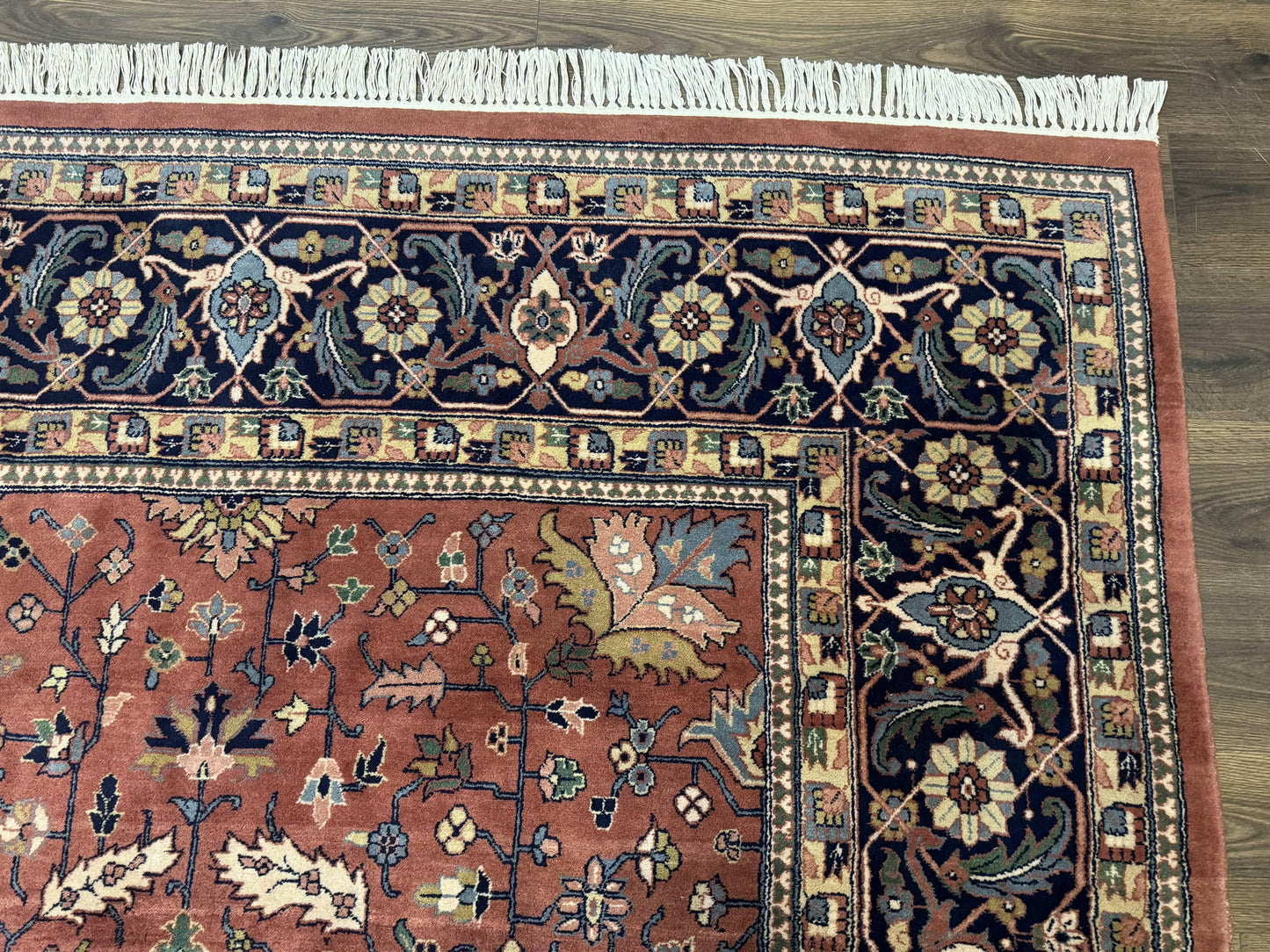 Indo Persian Heriz Rug 10x15 Handmade Wool With Allover Pattern And Vintage Charm