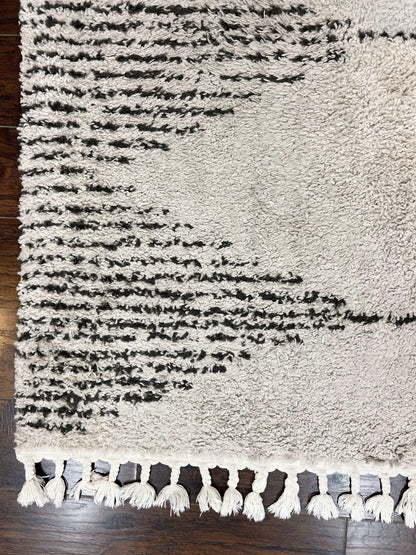 Shag Rug 5x8 Modern Moroccan Style Area Rug Off White And Black