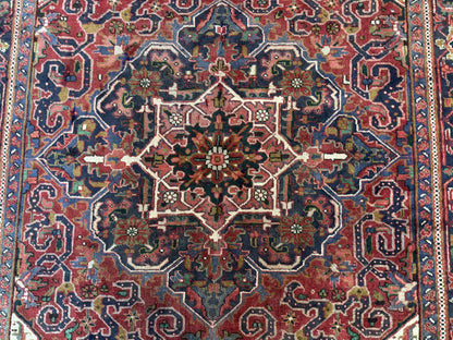 Heriz Rug 6 Foot 6 In By 9 Foot 3 In Wool Persian Carpet With Geometric Medallion