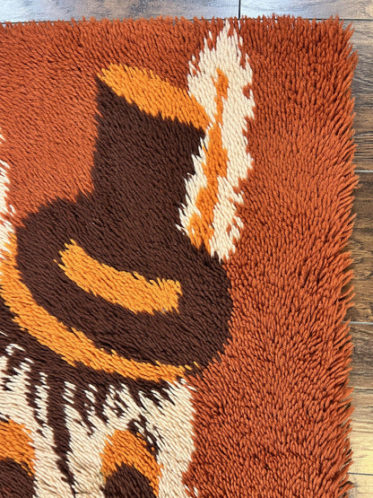Rya Shag Rug 2x4, Rabbit in Top Hat, Wool, Orange, Vintage 1960s Danish Shag Rug