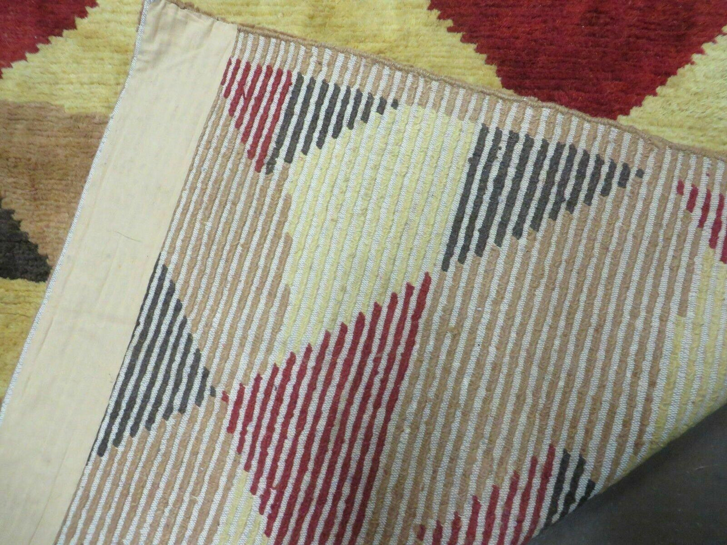 Handmade Tibetan Wool Rug Allover Pattern 68 x 98 Art Deco Contemporary Decor