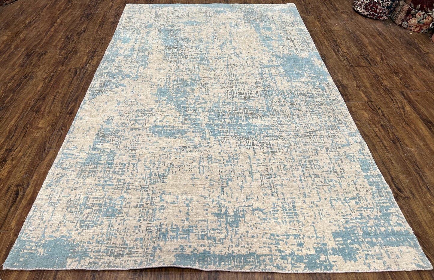 Modern Tibetan Rug 5x8 Ft Light Blue and Gray Wool Handmade Nepal Rug with Raised Pattern