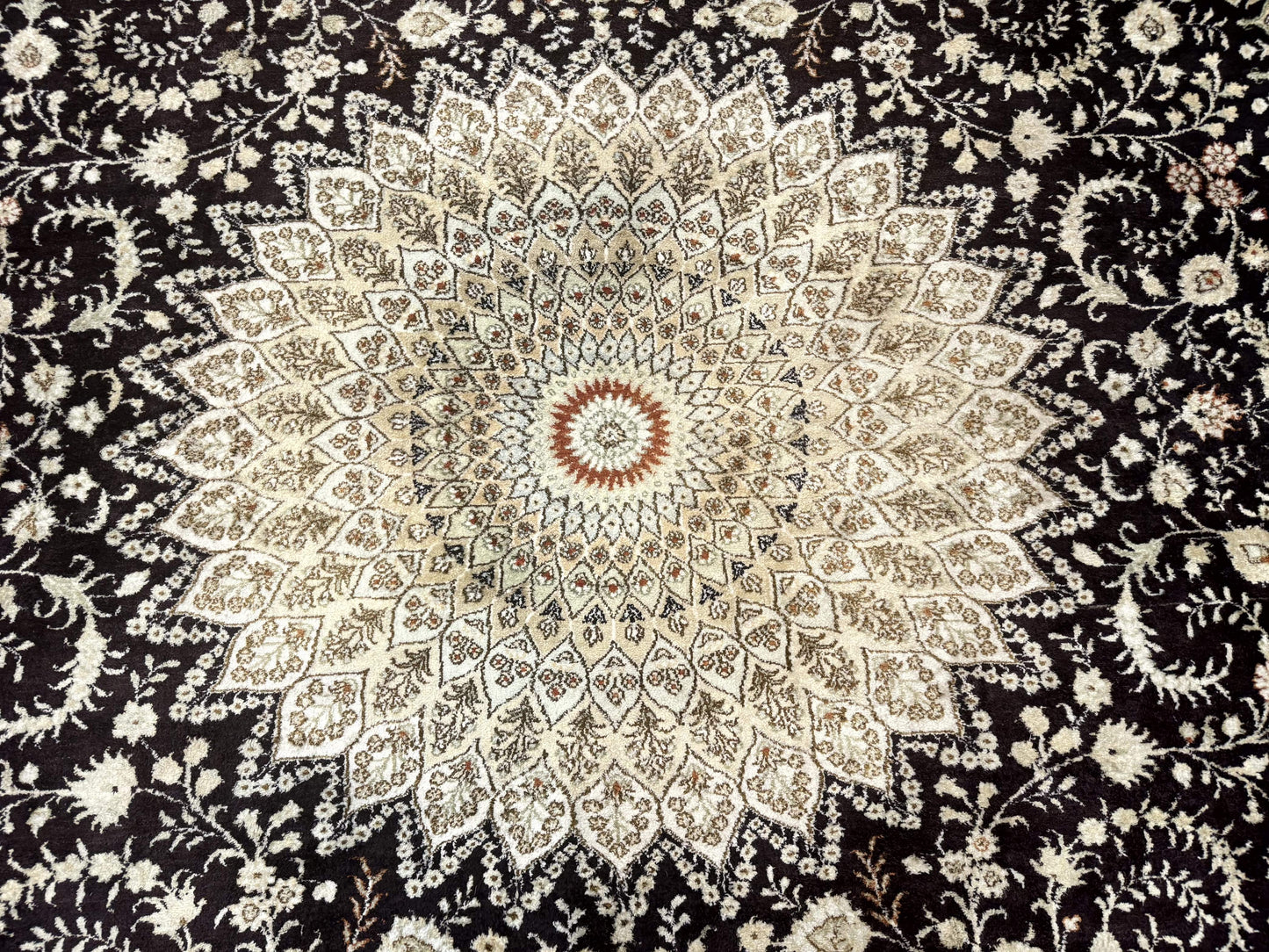 Indian Kashmiri Silk Rug 10x14, Floral Medallion